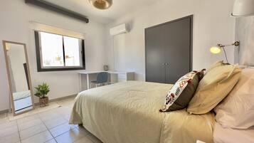 House | 1 bedroom, soundproofing