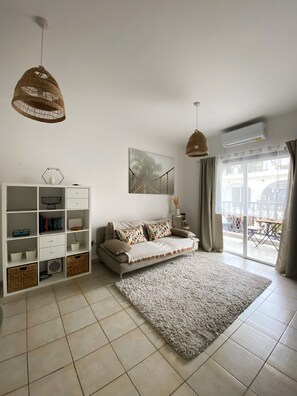 Apartment | 1 bedroom, soundproofing - 91 KPF - Stay Artifex Apartment (Paphos)