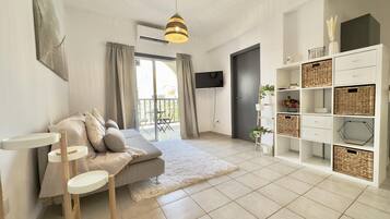 House | 1 bedroom, soundproofing