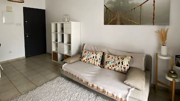 House | 1 bedroom, soundproofing