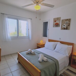 2 bedrooms, soundproofing - 90 TLA - Stay Tala Sea View Apartment (Tala)