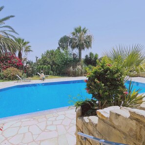 2 bedrooms, soundproofing - 90 TLA - Stay Tala Sea View Apartment (Tala)