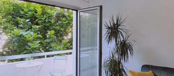 97 LIM - Stay Vital Elegance Apartment