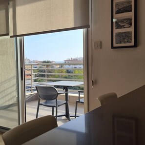 3 bedrooms, soundproofing - 58 LIM - Stay Mystique Apartment (Limassol)