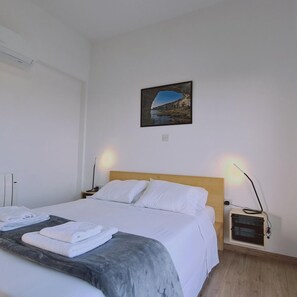 บ้านพัก | 3 ห้องนอน, ห้องเก็บเสียง
