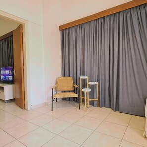 House | 2 bedrooms, soundproofing - 75 NIC - Stay Mythos Down Town House (Nicosia)