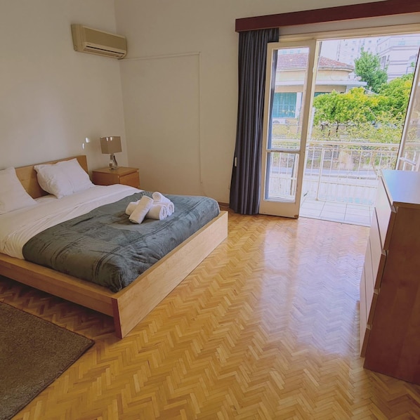 2 bedrooms, soundproofing - 75 NIC - Stay Mythos Down Town House (Nicosia)