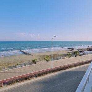 House | 1 bedroom - 68 LCA - Stay Beach Wave Apartment (Larnaca)