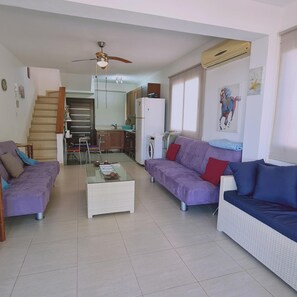 Apartment - 10 MEN - Stay Crystal Waves Maisonette (Meneou)