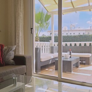 House | 3 bilik tidur, kalis bunyi 