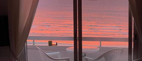 1 habitación y sistema de insonorización