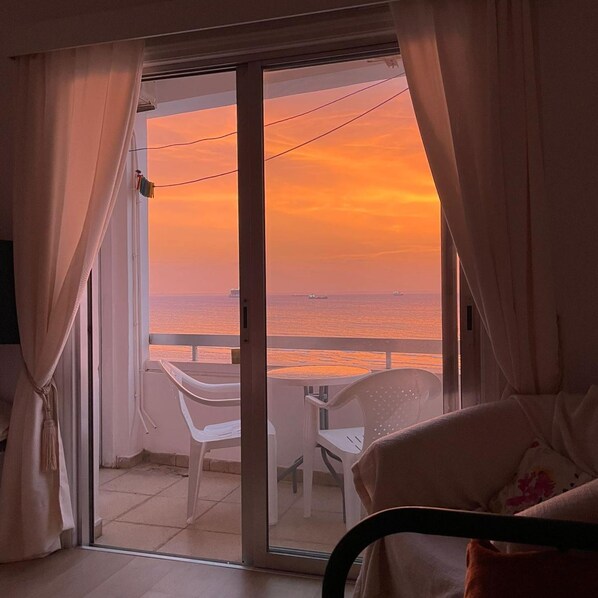 1 habitación y sistema de insonorización 