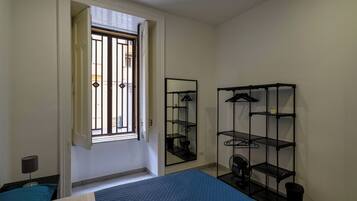 1 camera, culla da viaggio, Wi-Fi, lenzuola