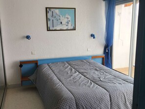 1 bedroom - 2-Room Apartment + Cabin with Air Conditioning - Port Camargue (Port Camargue)