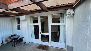 屋外ダイニングエリア