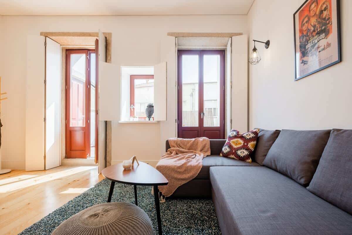 تلفزيون، مكتب