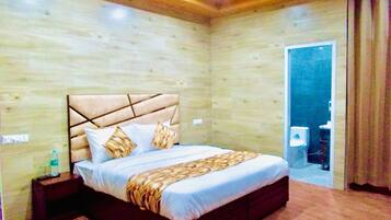 Luxury-Ferienhaus, Balkon, Hügelblick | 1 Schlafzimmer, Schreibtisch, laptopgeeigneter Arbeitsplatz