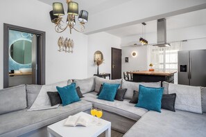 Interior - Emerald City Apartment (C6MF+RJ2 Rhodes, Greece)