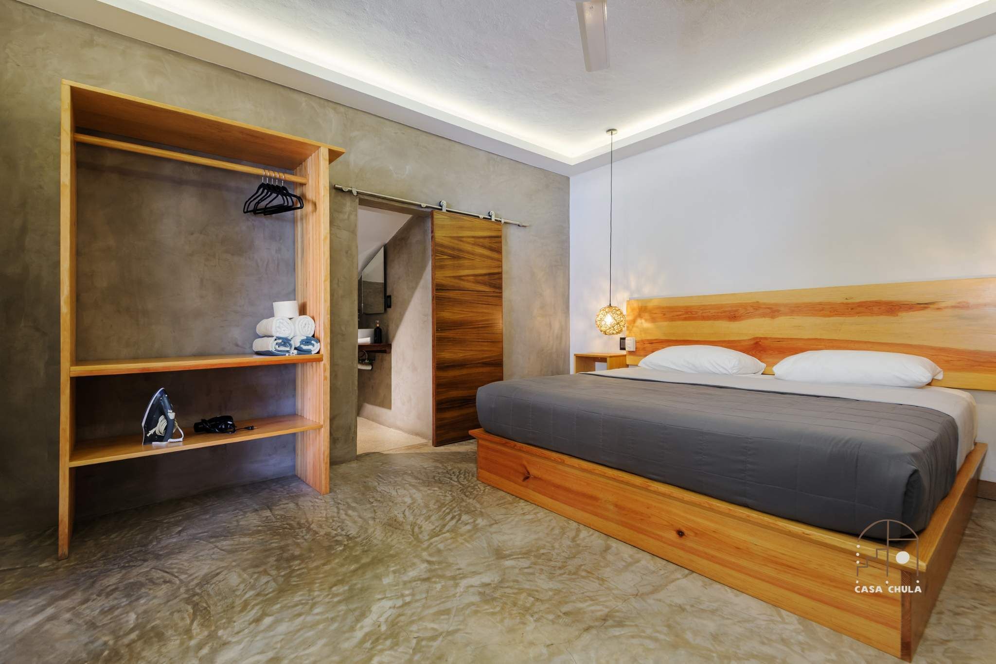 2 chambres, fer et planche à repasser, Wi-Fi, draps fournis