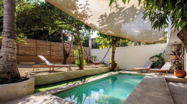 Pool - Unmatched Modern PH Loft in the Center of la Punta (Brisas de Zicatela)