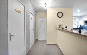 Interior - 3 bedroom awesome home in Lessay (Lessay)
