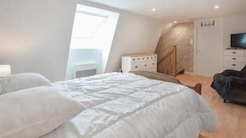 3 habitaciones, cuna de viaje, wifi gratis y ropa de cama