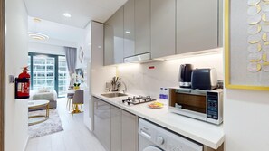 Apartment - Al Meydan - Azizi Riviera 27 - 524 (Dubai)