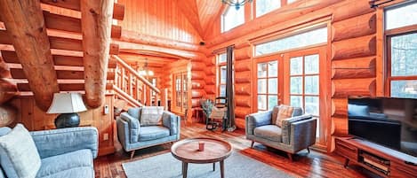 TV, fireplace, stereo