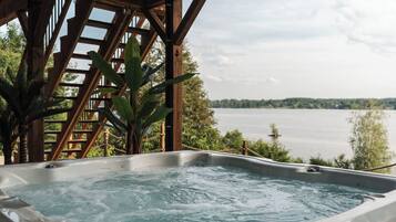 Idromassaggio all'aperto