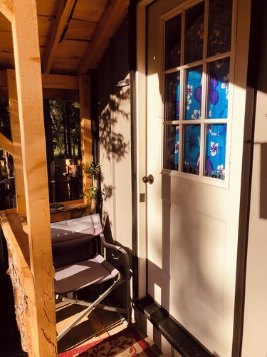 Kenny Lake Cabin 25 miles from famous Copper River fish in Chitina! Pets ok!