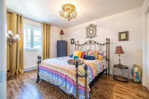 2 chambres, fer et planche à repasser, Wi-Fi, literie fournie