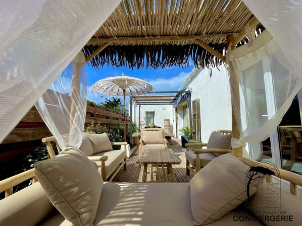 Terrace/patio - Magnificent villa / Close to the beach (Saint-Denis-d’Oléron)