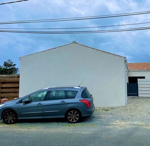 Enceinte de lâhĂ©bergement