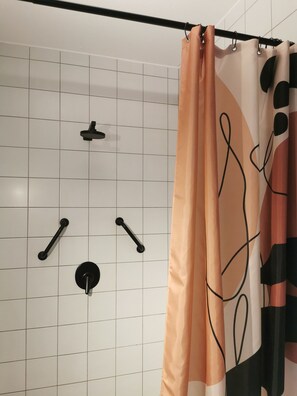 Interior - Loft near Nuremberg - 5 min. to the free swimming pool, close to the trade fair (Postbauer-Heng)