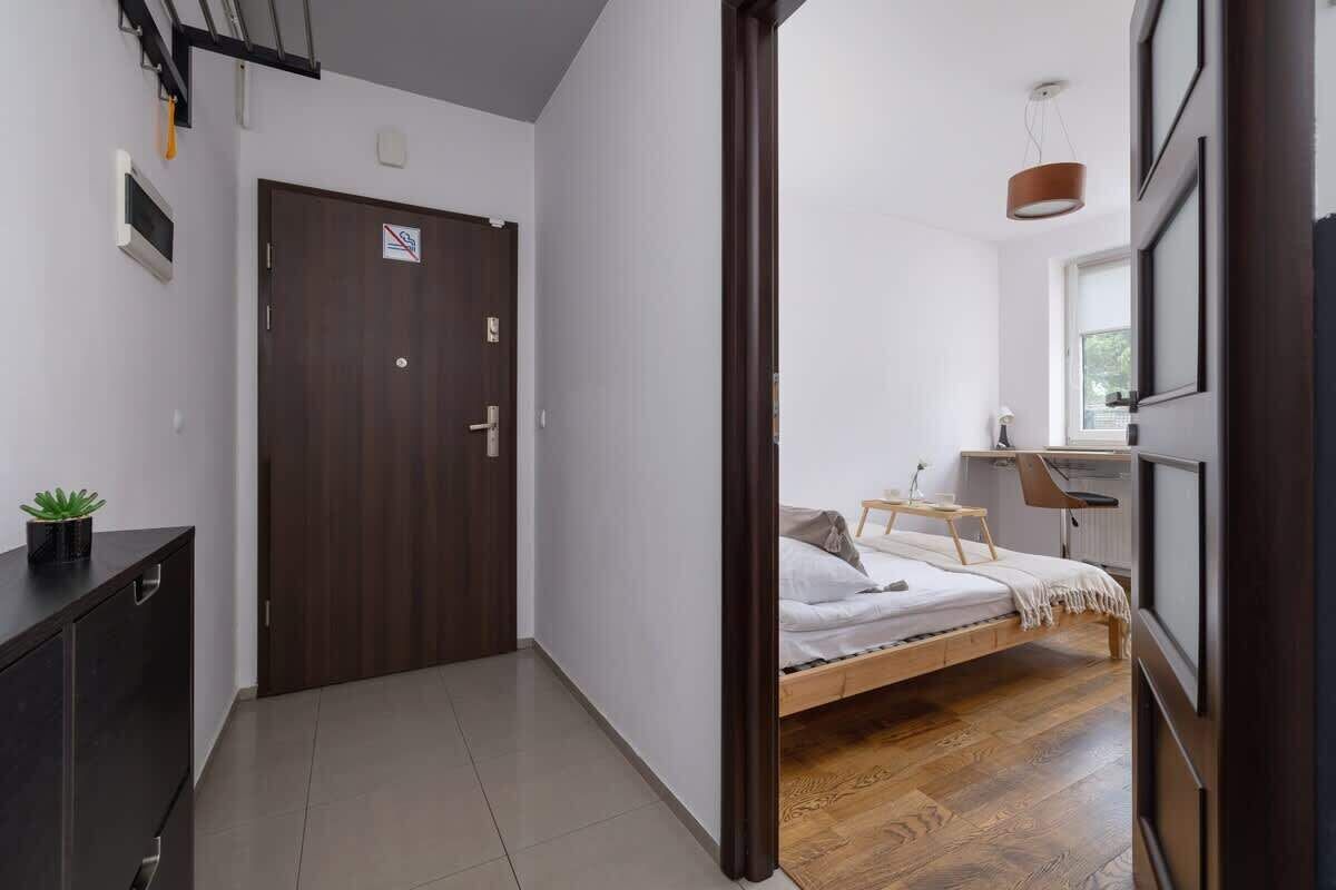 1 chambre, bureau, fer et planche à repasser, Wi-Fi