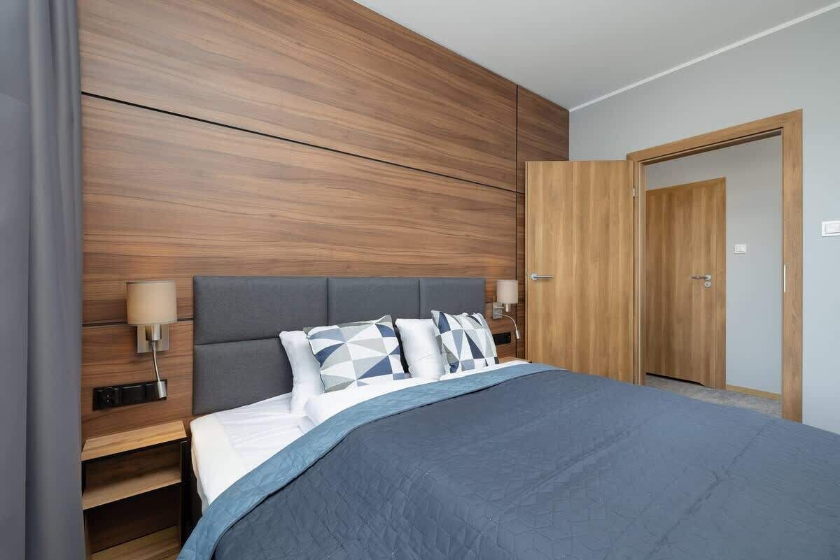 2 makuuhuonetta, silitysrauta/-lauta, Wi-Fi, vuodevaatteet