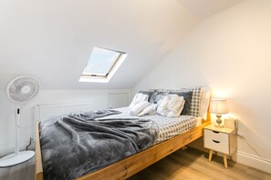 1 Schlafzimmer, Bügeleisen/Bügelbrett, WLAN, Bettwäsche
