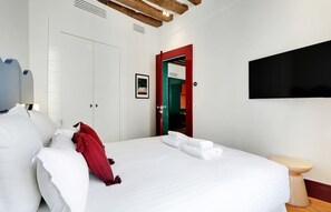 2 chambres, lit parapluie, Wi-Fi, draps fournis