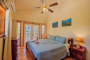 2 bedrooms, iron/ironing board, travel crib, free WiFi