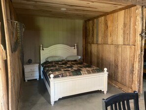 2 soveværelser, strygejern/strygebræt, sengetøj