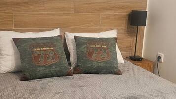 1 habitación y ropa de cama