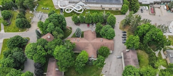 3 BR Mountain Villa | Community Pool | 3 BR | Steps to Boyne Mountain Resort