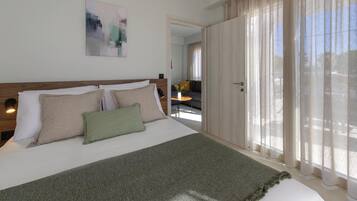 Luxury Villa, 3 Bedrooms | Iron/ironing board, free WiFi, bed sheets