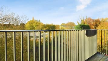 Apartment | 2 bedrooms, Internet