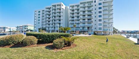 숙박 시설 정면