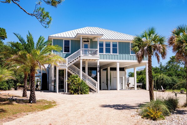 Exterior - Dog-Friendly w/ Private Pool, Easy Beach & Bay Access! (St. George Island)