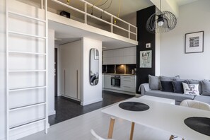 Apartment, Balkon