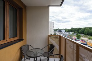 Superior Apartment, Balcony | Balcony - RentPlanet - Apartamenty Miedziana (Wroclaw)