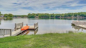 Apartment (2 Bedrooms) | Front of property