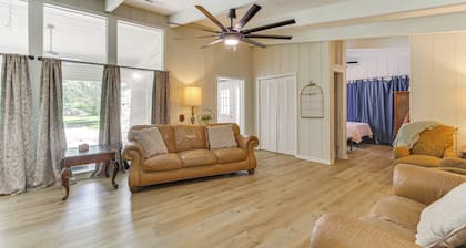 Expansive Florence Home ~ 6 Mi to Downtown!